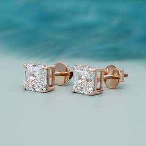 Boucles d'oreilles en diamant de laboratoire pour femmes - Certifiées IGI, 4 griffes, élégantes, pour mariages et usage quotidien - Product Image 1