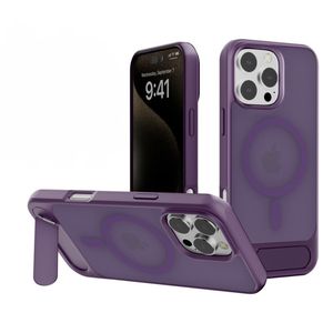 Custodia sottile antiurto con finitura opaca magnetica con cavalletto invisibile, per Iphone 16 Pro Max - Product Image 1