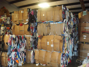 Comprar Fardos de Ropa de Segunda Mano, Ropa Usada Mixta en Pacas de Segunda Mano - Product Image 4