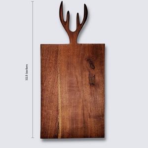 Bloques de cortar de madera hechos a mano de diseño clásico de calidad estándar para opciones de corte de queso y verduras a los mejores precios - Product Image 3