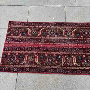 Alfombra Turca de 1.6x2.7 pies, Alfombra Vintage de Lana con Estampado Animal Rojo y Azul - Product Image 3