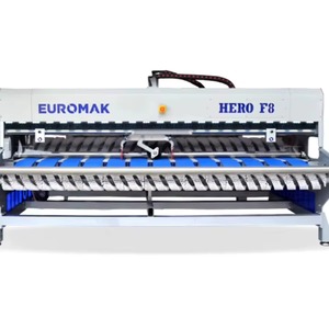 Nettoyeur de tapis commercial électrique manuel EUROMAK HERO F8 3000 avec 8 brosses à disques pour tapis et moquettes – Turquie - Product Image 1