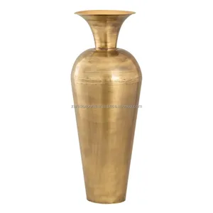 Vase à fleurs de table en fer poli de style côtier tendance mondiale fabriqué par ZAHID EXPORTS Inde, grand grossiste - Product Image 5