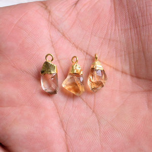 Pendentif en pierre précieuse brute citrine naturelle breloque pierre de naissance galvanisée pour la fabrication de bijoux en laiton vente en gros directe d'usine - Product Image 3