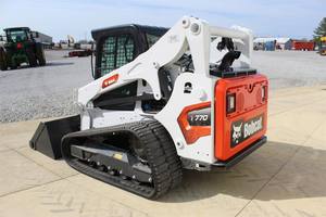 Minicargadora Bobcat T7-70 2023 Usada en Buen Estado - Product Image 4