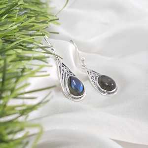 Boucles d'oreilles pendantes en labradorite faites à la main en argent sterling 925 Style vintage bijoux de fête quotidiens pour femmes - Product Image 4