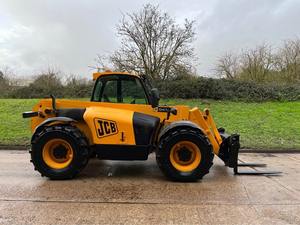 Used JCB 541-70 Diesel <b>Engine</b> Powered Pallet Truck Seat Operator Type Telehandler Forklift for Sale - Product Image 2