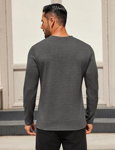 Nouvelle Collection de T-shirts Streetwear Femme à séchage rapide, respirants et personnalisables avec votre logo et votre taille T-shirts Femme - Product Image 4