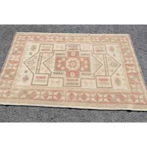 พรมตุรกีขนาด 3.6x5.5 ฟุต พรมขนสัตว์วินเทจขอบสีขาว - Product Image 3