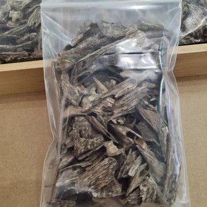 Natural Vietnam <b>Agarwood</b> - Unmatched Quality Oud for the Discerning User! - Product Image 6