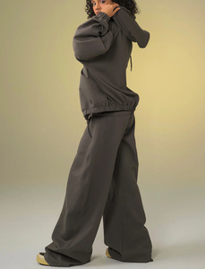 ชุดเสื้อมีฮู้ดและกางเกงวอร์มผ้าฝ้ายปักลายสำหรับผู้หญิงชุดวอร์มทรงถุงแบบรูดซิปตามสั่ง - Product Image 3