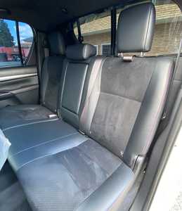 โตโยต้า ไฮลักซ์ GR ปี 2023 ตัวท็อป ครบชุด - Product Image 3