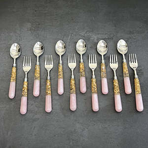 Juego de cubiertos de acero inoxidable Juego de cubiertos Mango de resina dorada Diseñador de lujo Buen diseño de la India por RF Crafts - Product Image 2