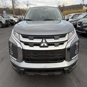 MEJOR PRECIO PARA Mitsubishi Outlander Sport ES 2025 - Product Image 1