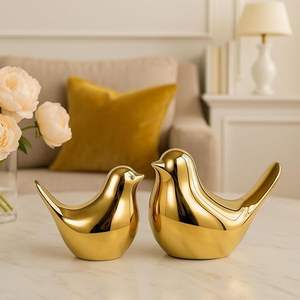 Juego de 2 Pájaros Decorativos de Aluminio Hechos a Mano para Mesa, Esculturas de Pájaros para Decoración del Hogar, Hotel, Oficina, Salón - Product Image 1