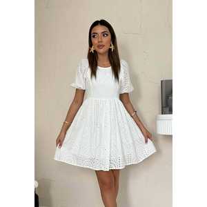 Vestido de encaje blanco natural al por mayor con cintura natural y característica transpirable - Product Image 3