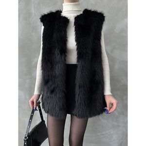 Chaleco Negro con Plumas Topshow al por Mayor - [object Object] - Product Image 4