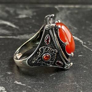 Anillo de Plata Hecho a Mano para Hombre, Estilo Imperial Vintage, con Gema Ovalada de Aqeeq Rojo, Anillo de Sello Real Francés con Material de 10k - Product Image 5
