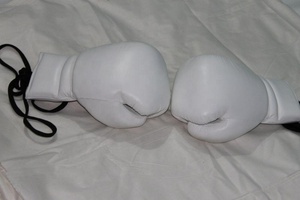 Gants de boxe en cuir légers et respirants pour adultes, professionnels, personnalisables avec logo, fournisseurs pakistanais - Product Image 4