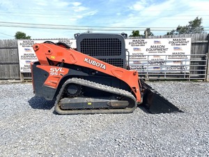 Chargeuse compacte sur chenilles Kubota SVL95-2S 2019, moteur avant, pompe hydraulique, boîte de vitesses, roulement, garantie de 2 ans, excellent état - Product Image 5