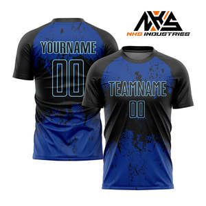 Uniformes de football personnalisés de haute qualité en polyester respirant avec sublimation noire et royale - Product Image 2