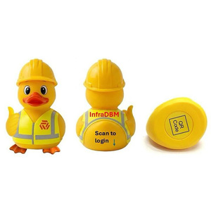 Pato de Goma de Vinilo para Casco de Seguridad - Product Image 1