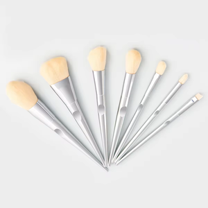 Professionnel <span class=keywords><strong>7</strong></span> pièces argent poudre Blush maquillage <span class=keywords><strong>pinceau</strong></span> ensemble cosmétique haute qualité maquillage beauté outil - Product Image 5