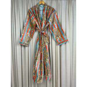 Kimono de luxe unisexe en velours, élégant, réversible, doublé coton, robe de chambre originale, veste bohème, robe de maison pour automne, hiver et Noël - Product Image 4