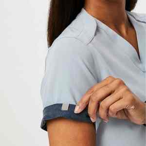 Nouvelle tenue professionnelle pour femmes, résistante à l'eau, pour réceptionniste, personnel de santé, bureau d'accueil, uniforme d'hôpital, vente en gros - Product Image 4