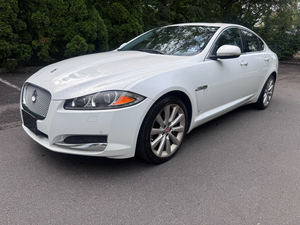 Jaguar XF V6 SC AWD 2014 d'occasion, conduite à gauche, Euro III, 5 places, 50 001-75 000 miles, 150-200 ch - Product Image 5