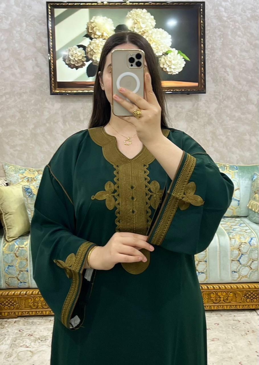 dark green