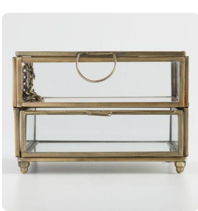 Boîte de rangement de bijoux en métal et en verre de style unique pour l'organisation de bijoux et d'accessoires fournis par l'Inde - Product Image 1