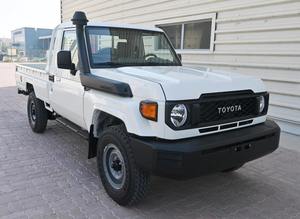 LISTOS PARA ENVIAR: Autos Usados Impecables 2022, LandCruiser 7 9 Edición Cabina Simple, Pickup L X V 8 4 5L - Product Image 3