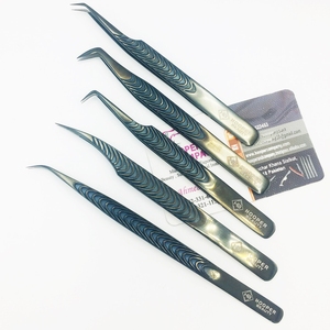 Pince à épiler noire 90 degrés durable vison extension de cils pince à épiler incurvée pince à cils Logo en acier inoxydable - Product Image 3