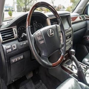 Lexus LX 570 2023/24 Usado, SUV Eléctrico Automático, Asientos de Cuero, Portaequipajes de Aleación de Aluminio, Neumáticos R17, Envío Rápido - Product Image 3