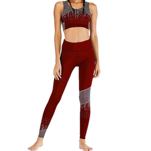 Ensemble de yoga de haute qualité pour femmes, vêtements de sport deux pièces, vêtements de sport, tenue d'entraînement avec logo personnalisé avec pantalon et soutien-gorge, fournisseur en gros - Product Image 1