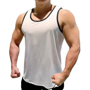 T-shirt personnalisé de haute qualité pour hommes et femmes-Col rond 100% coton avec logo imprimé - Product Image 1