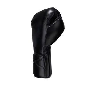 Équipement de boxe OEM 2024 personnalisé Gants lacés en cuir de haute qualité fabriqués au Pakistan - Product Image 4