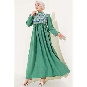 Robe de bal à fleurs en tulle vert - Product Image 4