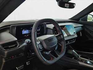 Sedán Eléctrico Usado 2025 con Tracción en las Cuatro Ruedas, Rendimiento Eléctrico, Autonomía NEDC de 601-700 km, Batería de 110 kWh, Aceleración Potente, Conducción Automática Suave - Product Image 4