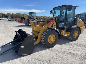 Cargadora de Ruedas Compacta Caterpillar 906, Cargadora de Construcción Hidráulica Diésel |   Equipo de Manejo de Materiales – Mejor Precio al por Mayor - Product Image 4