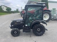 Livraison gratuite Solis Panther 26 HST Black Edition Mit Cabin 25HP 1.0 Ton Tracteur compact homologué EPA/CE