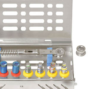 Kit de chirurgie d'implant dentaire 16 pièces Implant dentaire CE Kit prothétique universel Instrument chirurgical - Product Image 4