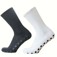 Logo personnalisé Chaussettes de football pour hommes Chaussettes antidérapantes antidérapantes pour le football Basketball Hockey Rugby Sports Chaussettes de course