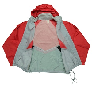 เสื้อแจ็คเก็ตกันลมไนลอนแบบสั่งทำจากผู้ผลิต ไซส์พลัส สไตล์สตรีทแวร์ สำหรับกิจกรรมกลางแจ้ง วิ่งออกกำลังกาย ดีไซน์สีบล็อก ระบายอากาศได้ดี - Product Image 4