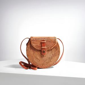 Sac de téléphone rond en rotin pour femmes, meilleur cadeau pour filles femmes, prix de vente d'usine OEM - Product Image 3