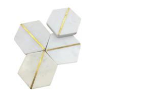 Ensemble de 4 sous-verres en marbre blanc rond de qualité supérieure en pierre polie style 'Love' pour la décoration intérieure - Product Image 3