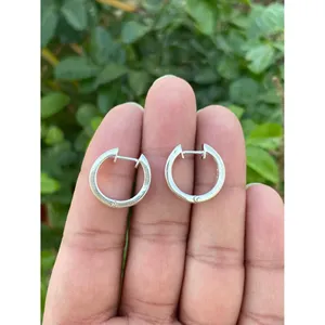 Pendientes de Aro Religiosos de Plata 925 con Rubí Natural - Bañados en Rodio, Modernos, en Oro Rosa de 14K o Oro de 18K - Product Image 3