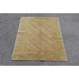 พรมขนาด 3.8x3.2 ฟุต พรมวินเทจขนาดเล็ก พรมลายดอกไม้สีเขียว - Product Image 2