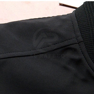 Veste bomber pour homme de haute qualité, écologique, pour l'hiver, avec design personnalisable, en nylon/polyester, fabriquée au Pakistan, vente chaude - Product Image 3